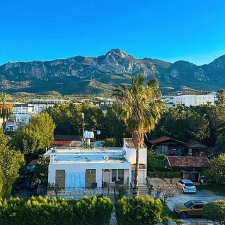 Centrally Located With Mountain & Sea Views Avdhellero