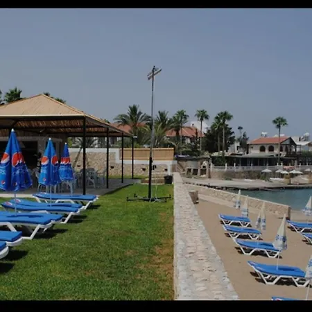 아파트 Centrally Located With Mountain & Sea Views *